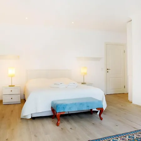 Important Group Bd420 High Privacy 6 Bedroom In