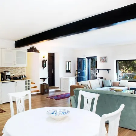 Important Group Bd420 High Privacy 6 Bedroom In Villa *