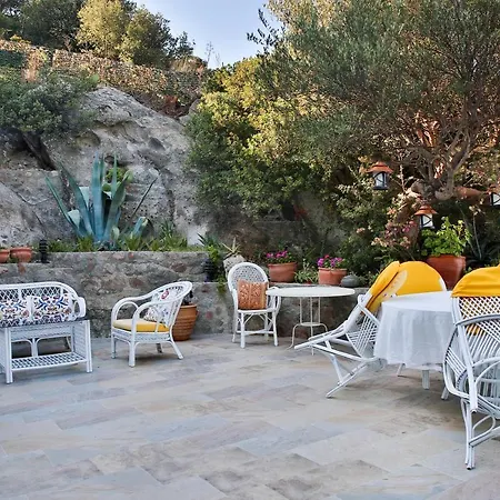 Important Group Bd420 High Privacy 6 Bedroom In Villa *